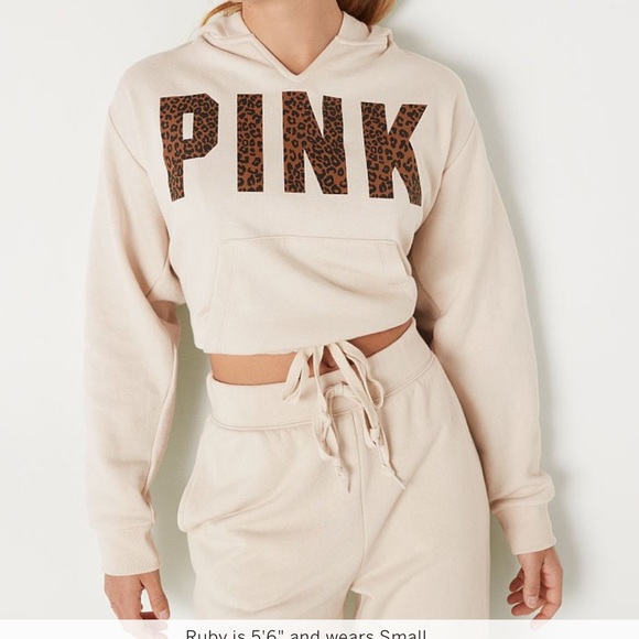 Victoria Secret’PINK’ leopard letters Joggers top and bottom - Picture 1 of 4